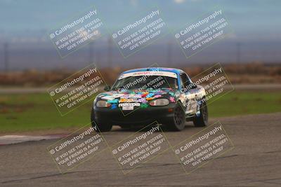 media/Jan-14-2023-CalClub SCCA (Sat) [[d2757389b8]]/Group 7/Race (Sunset)/